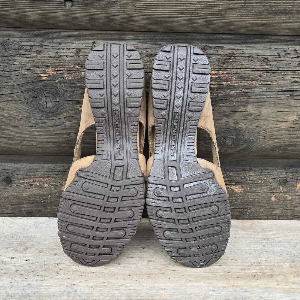 Skechers Bikers Y2K Boho Minimalist Nubuck Studded Peep Toe Comfort Flats 9.5M